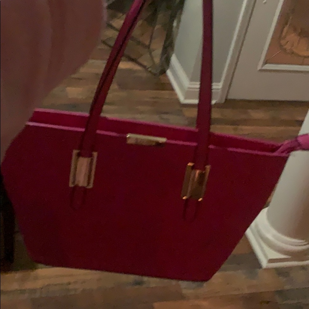 ALDO - Picture 3 of 3